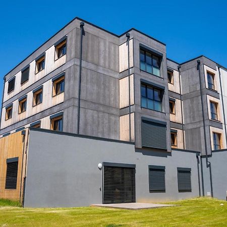 La Colloc Aparthotel Epinal Bagian luar foto