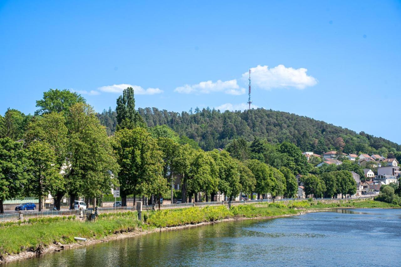 La Colloc Aparthotel Epinal Bagian luar foto