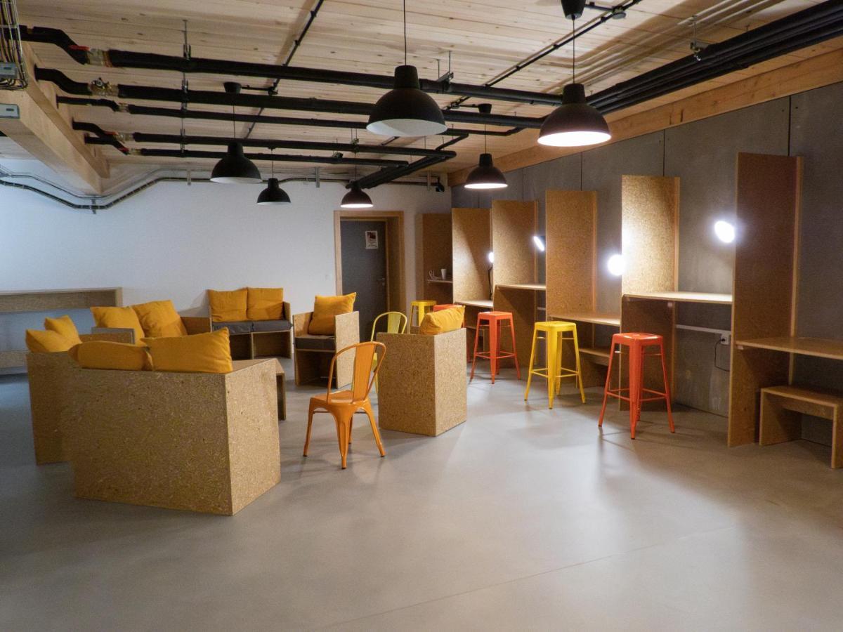 La Colloc Aparthotel Epinal Bagian luar foto